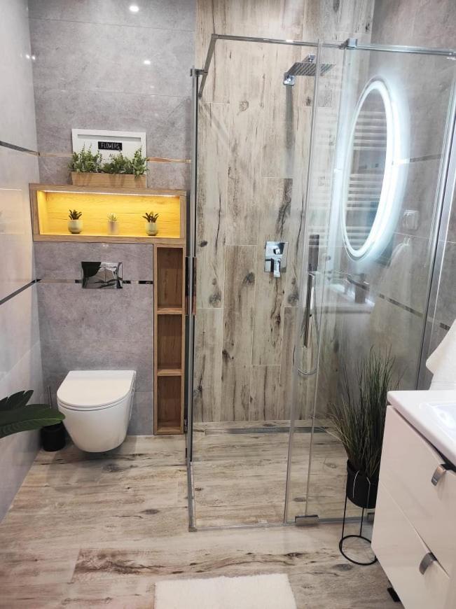 Sun River Apartament Ілава Екстер'єр фото