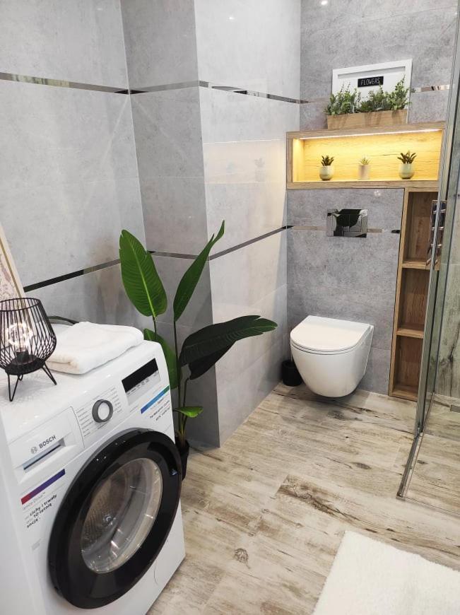 Sun River Apartament Ілава Екстер'єр фото