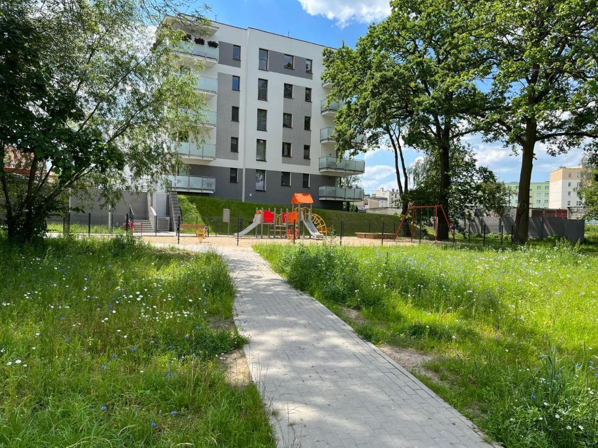 Sun River Apartament Ілава Екстер'єр фото
